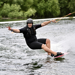 Fleming beim Wasserski